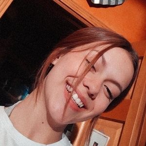 Meet your Posher, Adeline